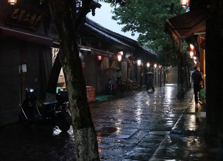 解答全知全能,尽在「这两个头像出处有人知道吗,是情头吗,有另外一半么?」